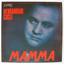 Il 45 giri del famoso brano "Mamma" di Beniamino Gigli
